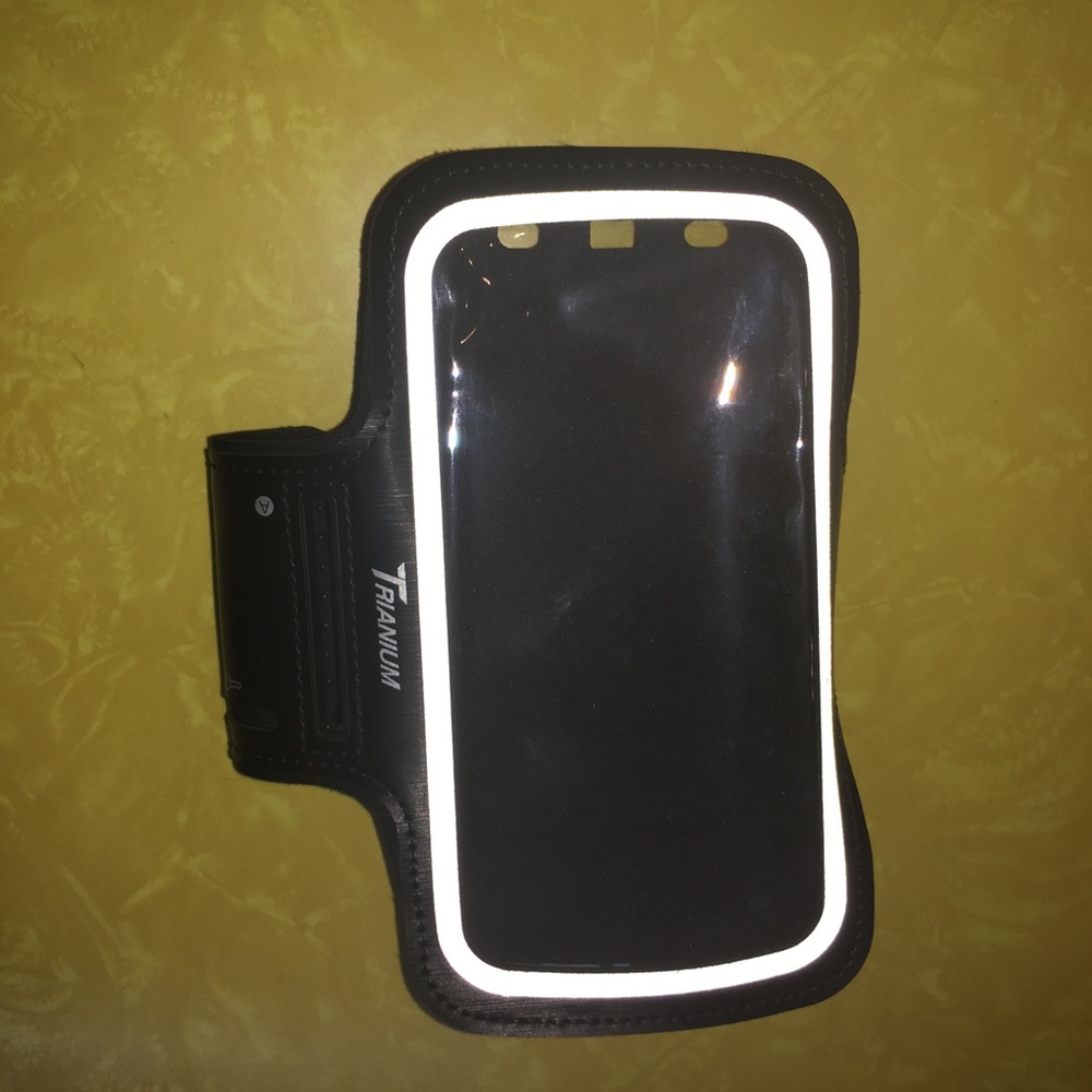 Runners armband phone holder